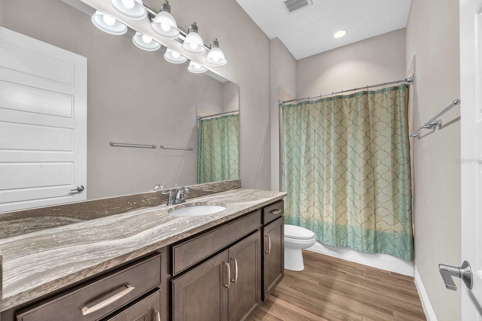 FISHHAWK RANCH PRESERVE - Residential