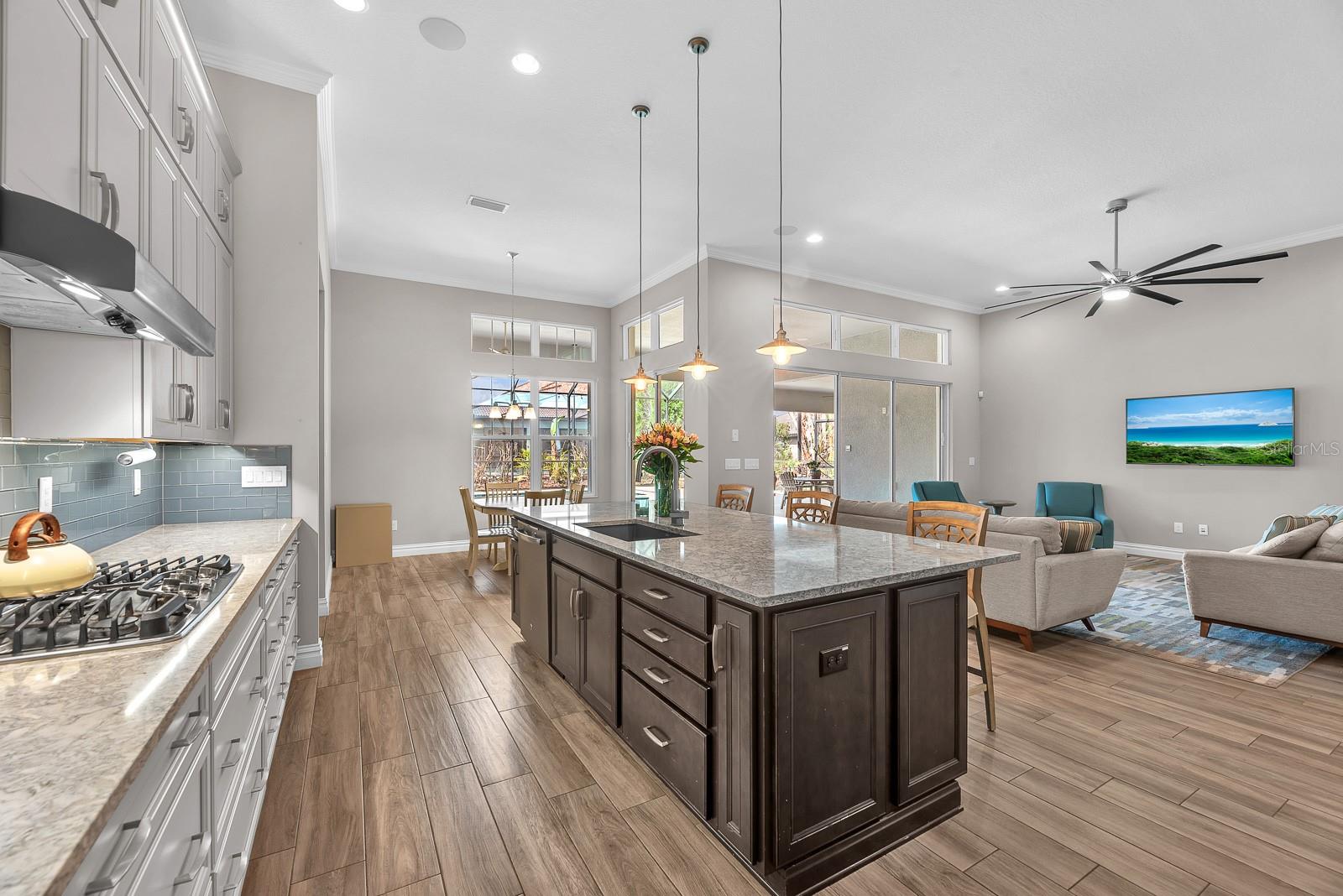 FISHHAWK RANCH PRESERVE - Residential