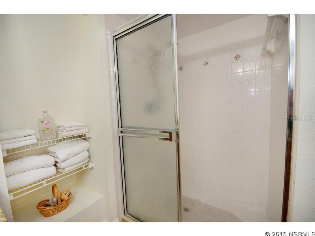 Bahamian Club Units 01-03 Inc - Residential