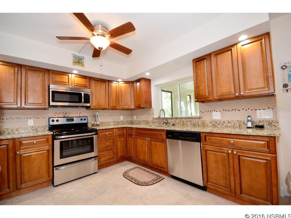 Bahamian Club Units 01-03 Inc - Residential