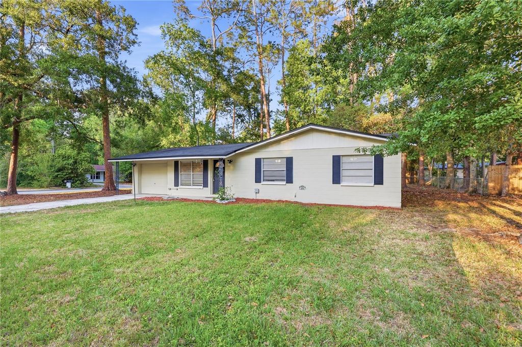 Photo of 4735 NW 28th Terrace, Gainesville, FL 32605 (MLS # GC540107)