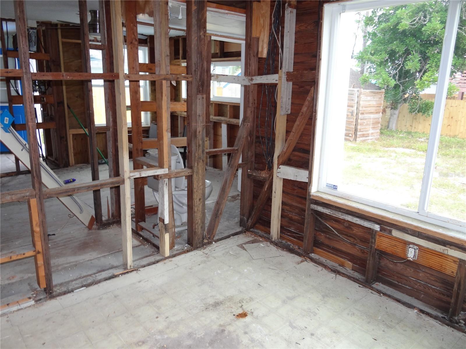 GULF SHORES 1ST ADD - Residential