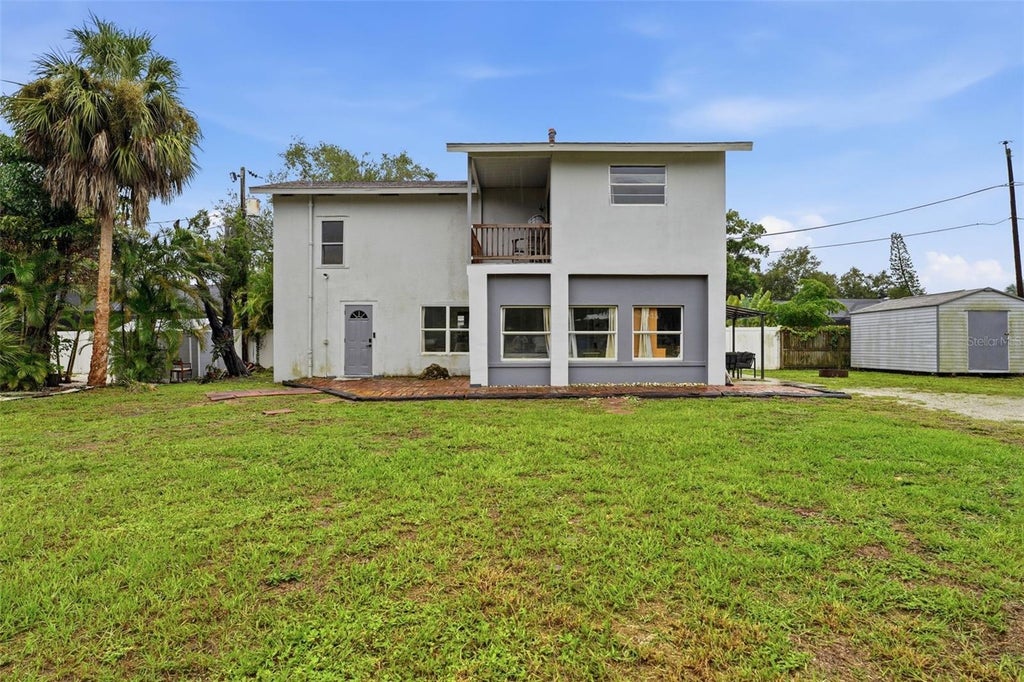 Photo of 3052 Alta Vista St, Sarasota, FL 34237 (MLS # TB8536903)