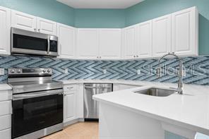 OAK TRAIL - Residential Lease