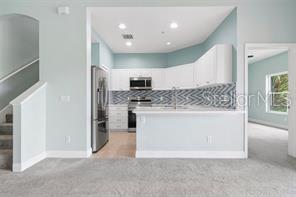 OAK TRAIL - Residential Lease