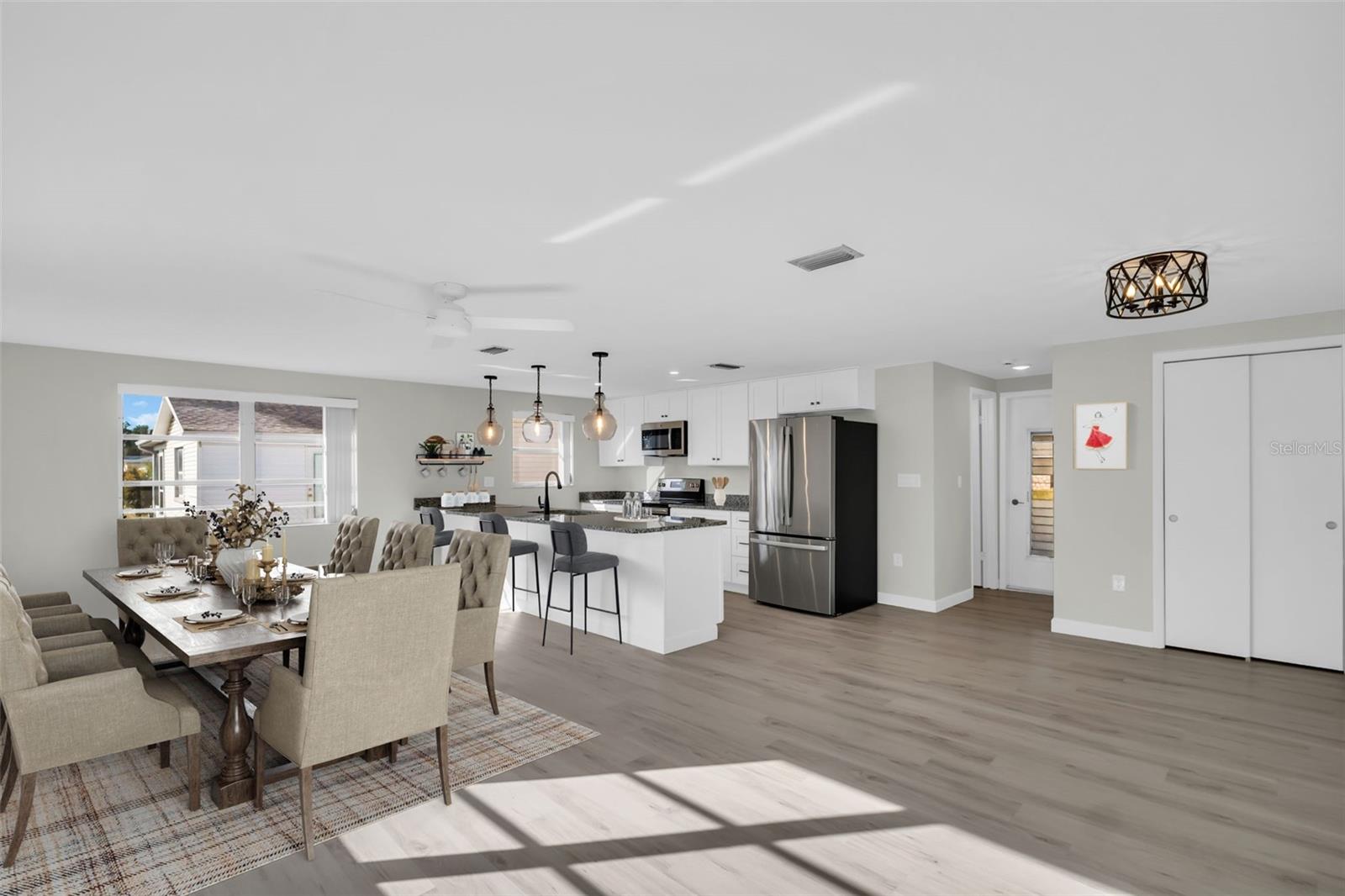 HILLANDALE - Residential