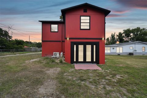 A home in ZEPHYRHILLS