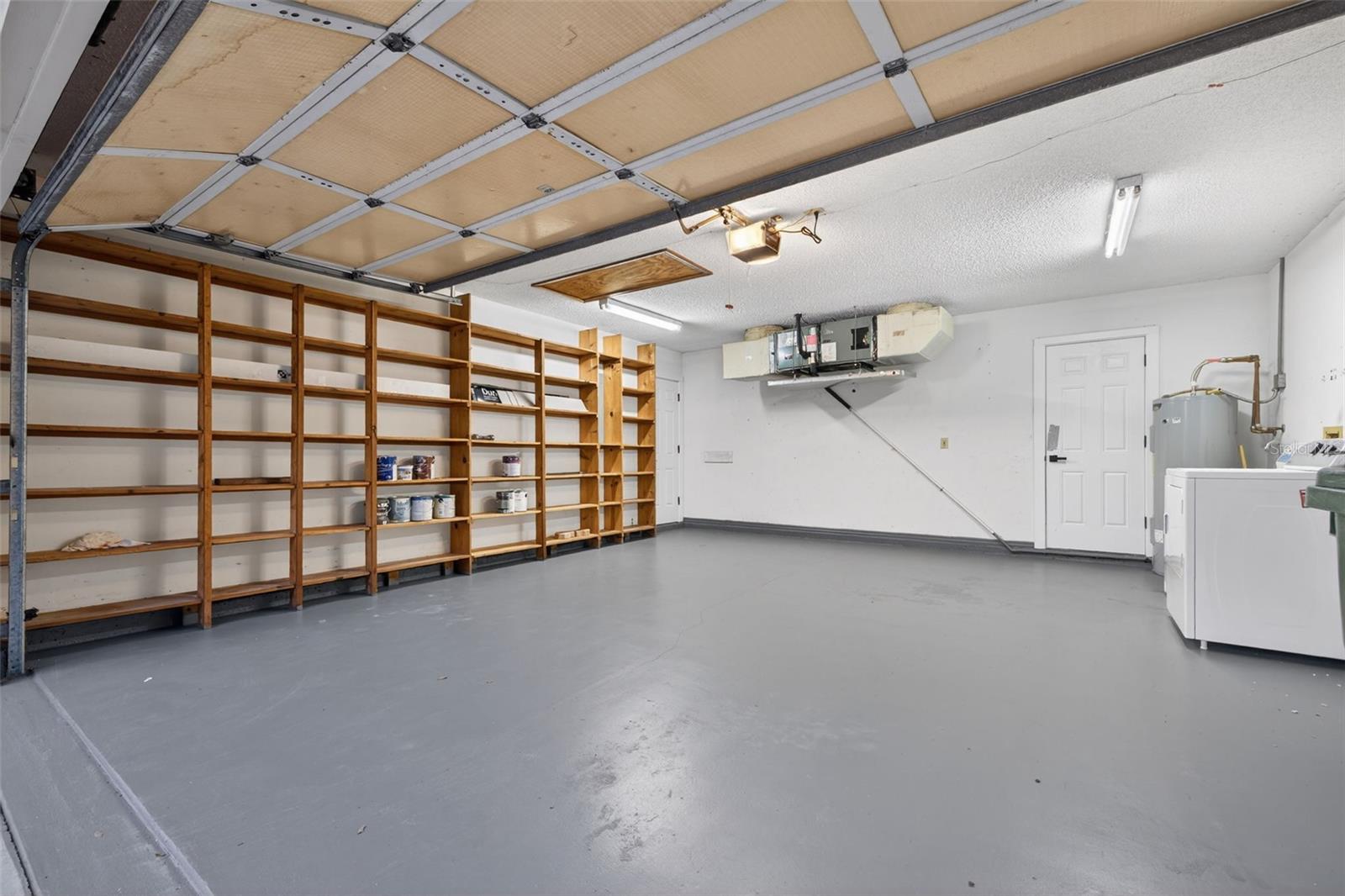 BEARDED OAKS - Residential