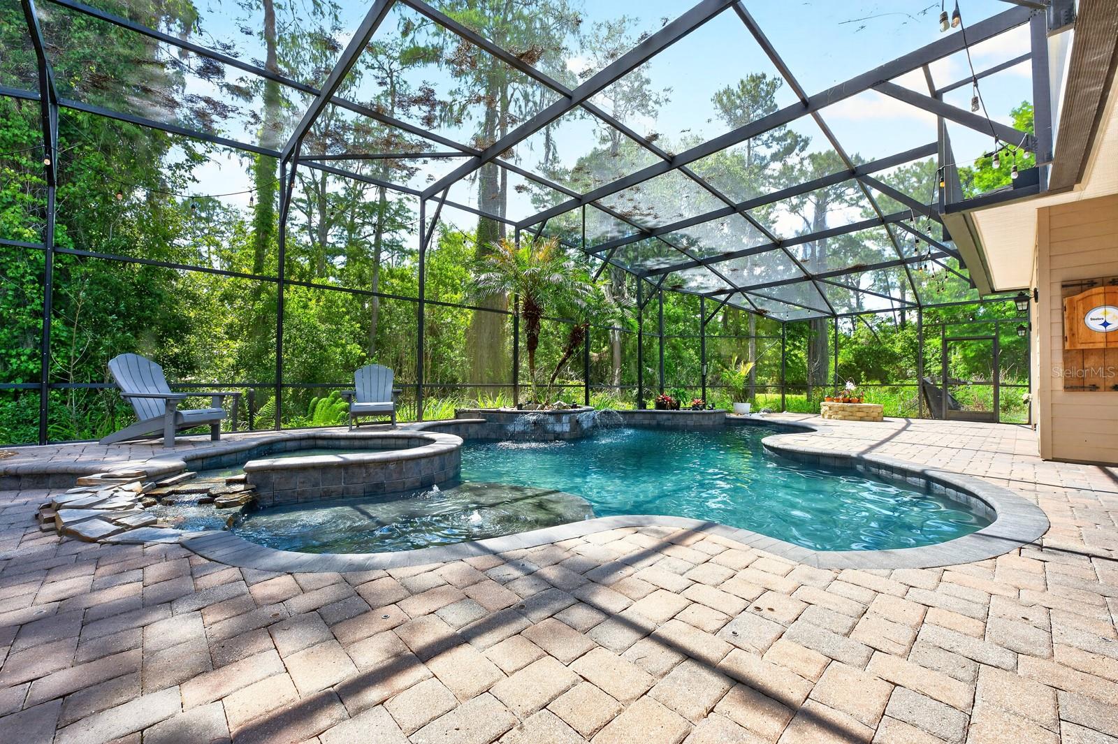 2756 LAKE PICKETT PLACE