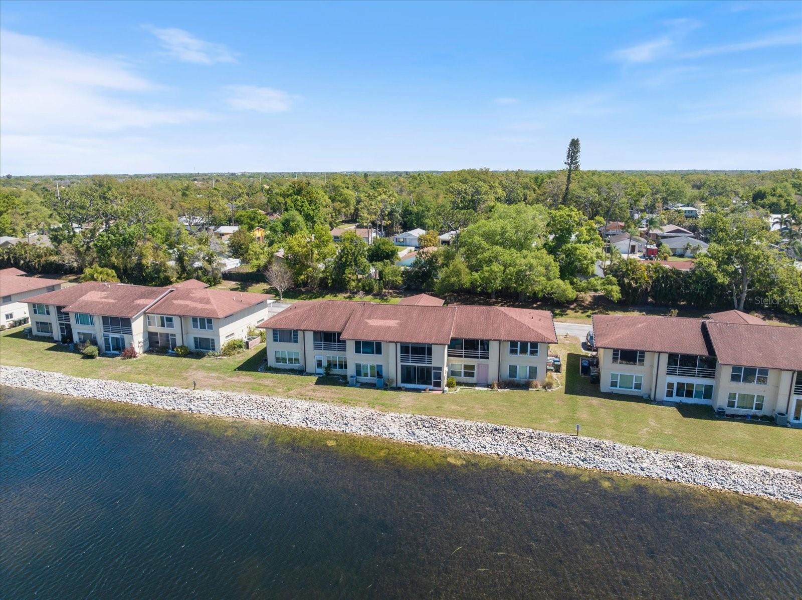 LAKE TIPPECANOE - Residential