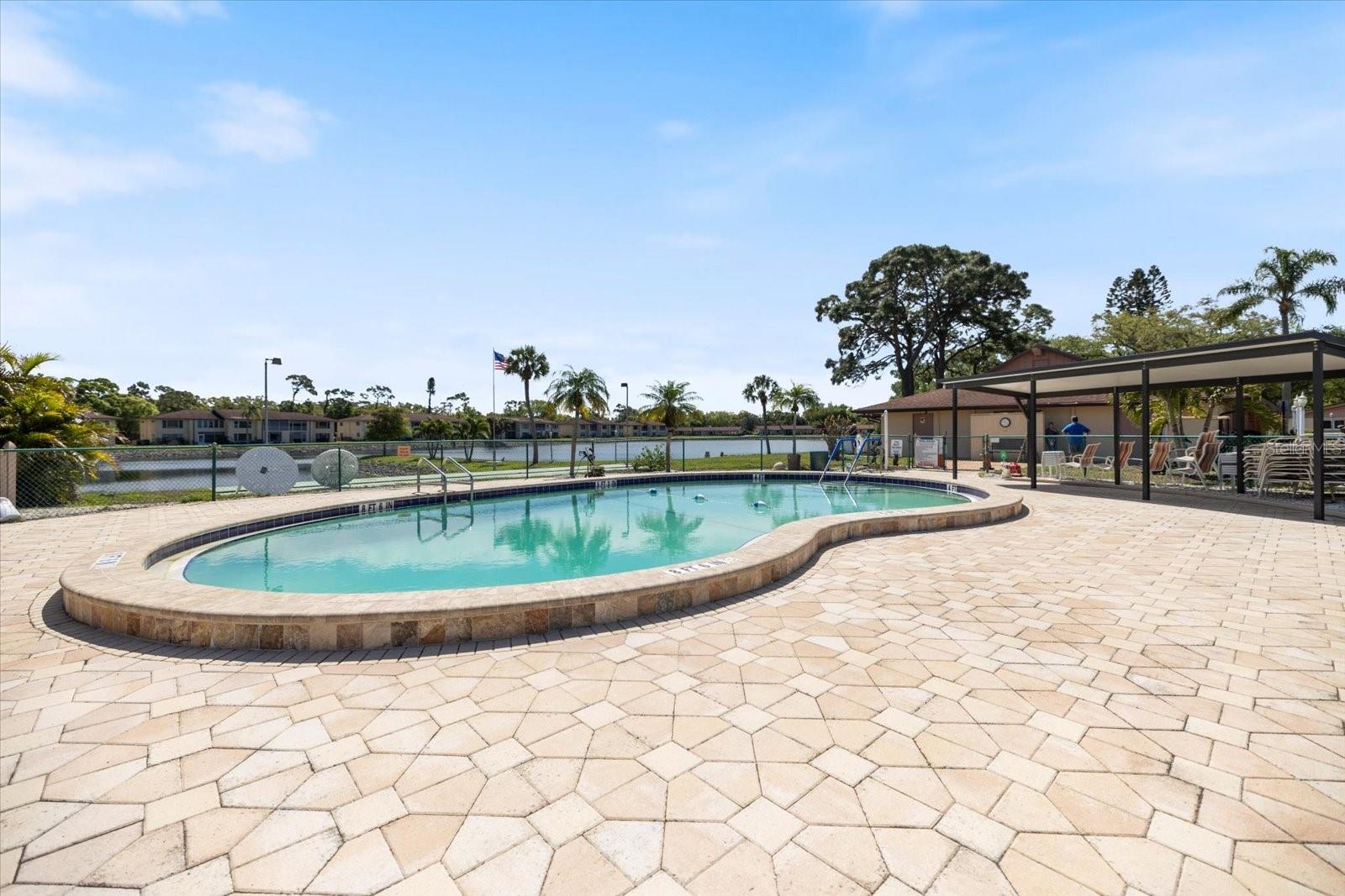 LAKE TIPPECANOE - Residential