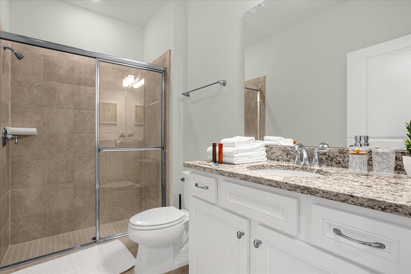 WINDSOR ISLAND RESIDENCE PH 2B - Residential