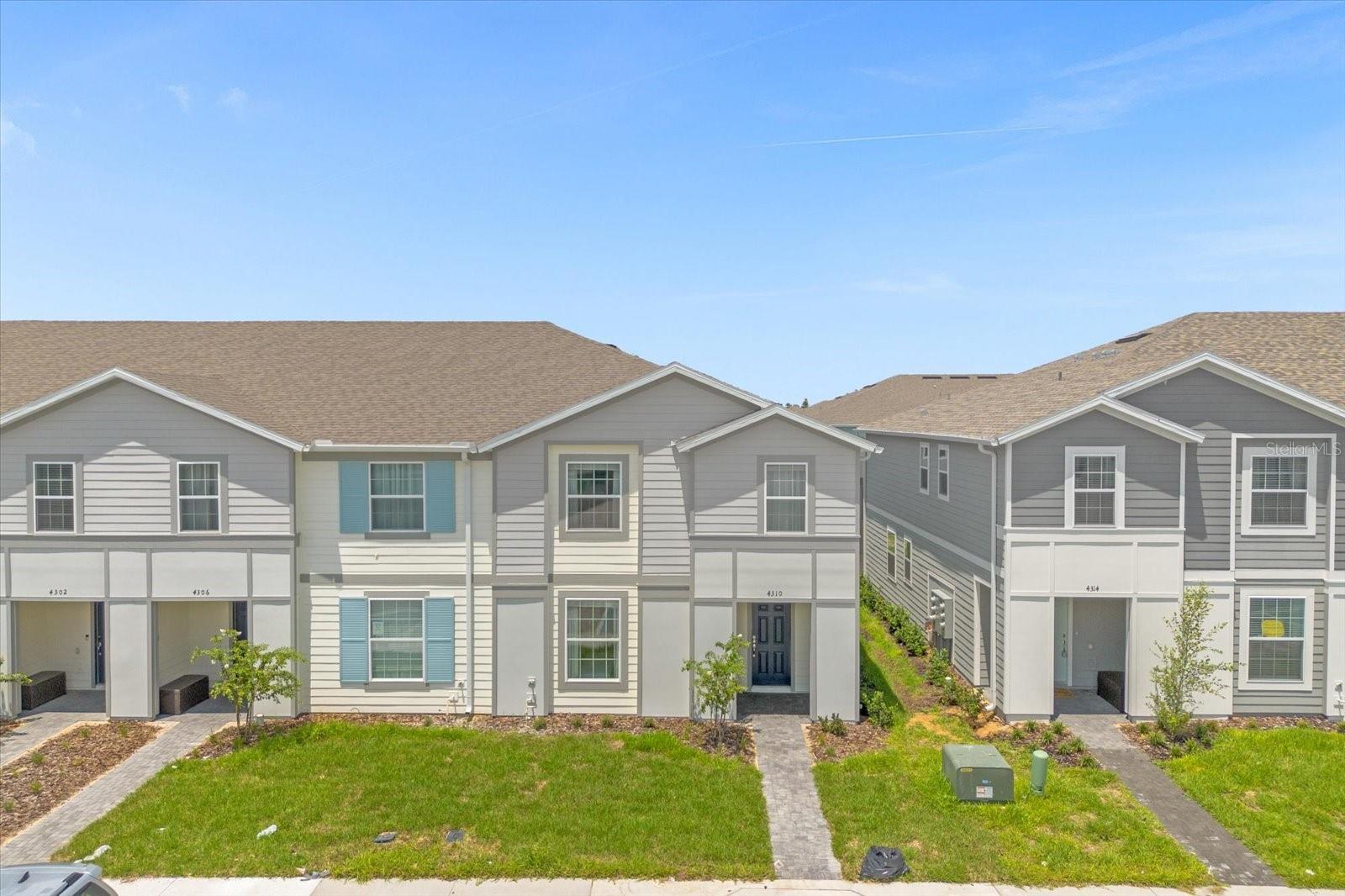 WINDSOR ISLAND RESIDENCE PH 2B - Residential