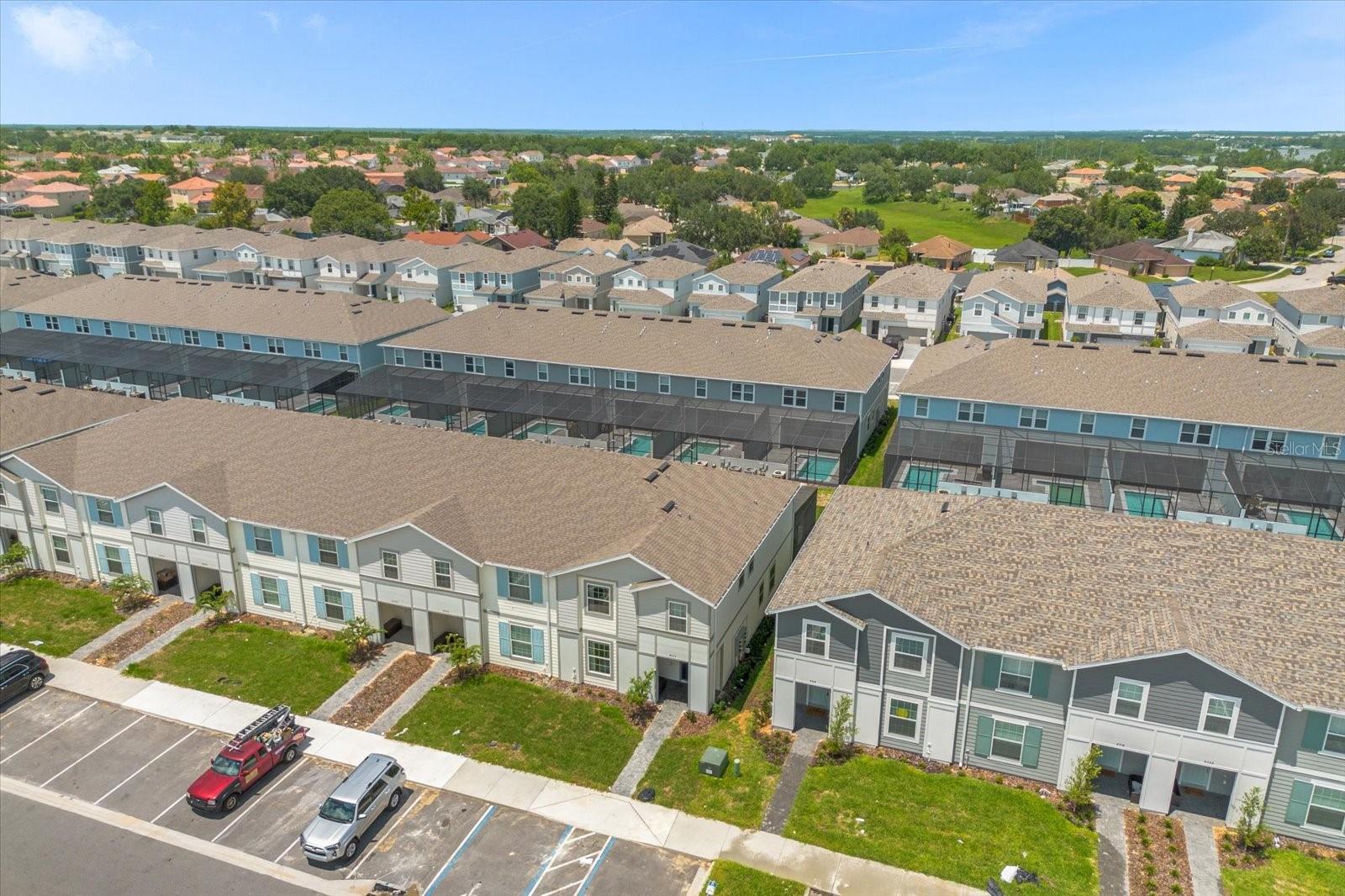 WINDSOR ISLAND RESIDENCE PH 2B - Residential