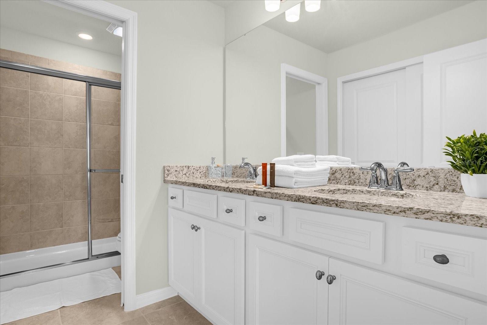 WINDSOR ISLAND RESIDENCE PH 2B - Residential