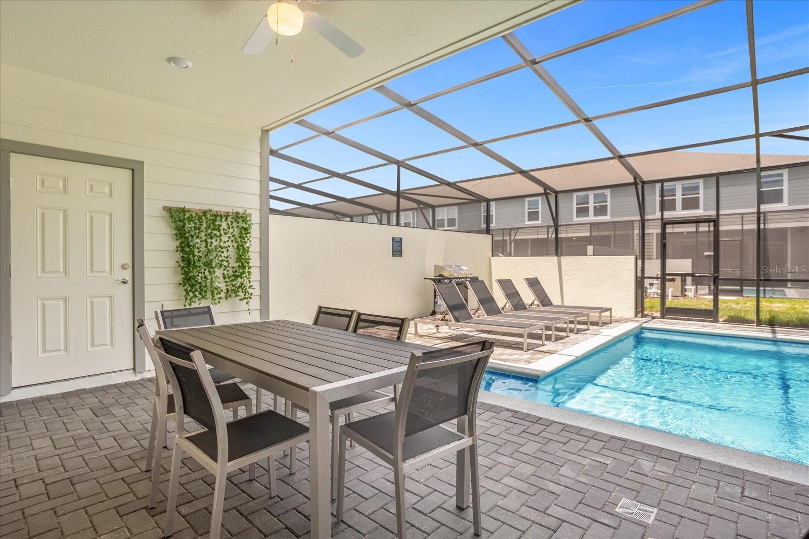 WINDSOR ISLAND RESIDENCE PH 2B - Residential