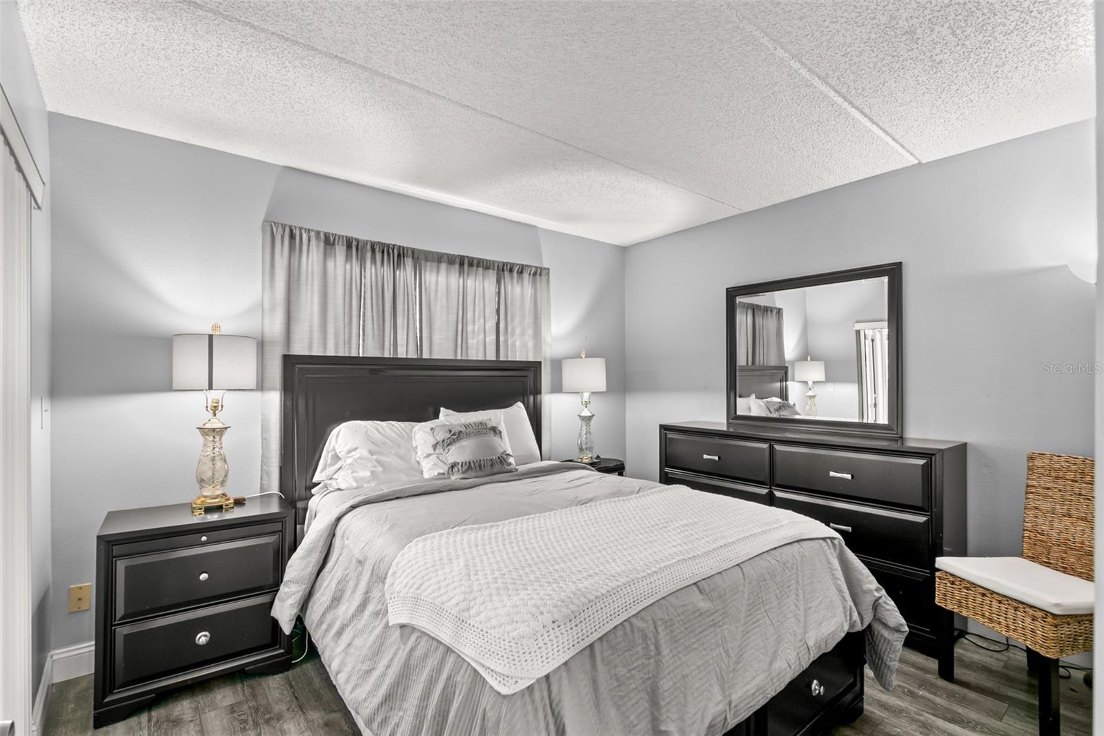 EAST LAKE WOODLANDS WOODLAKE RUN - Residential Lease