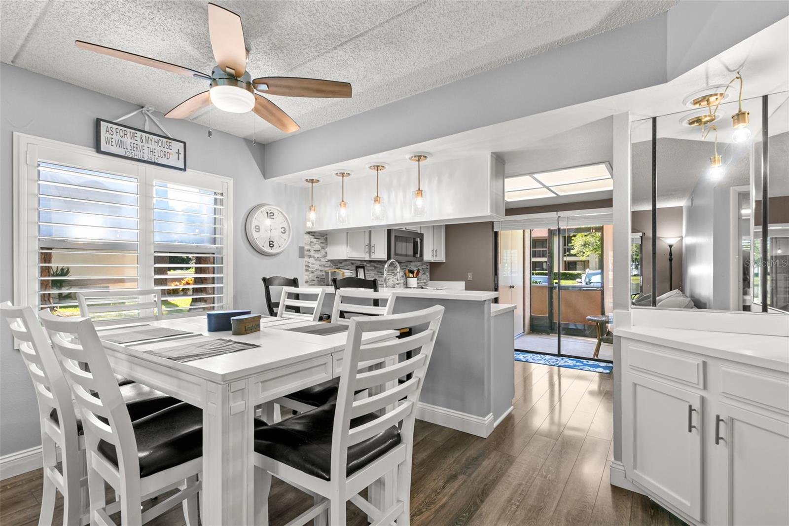 237 WOODLAKE WYNDE 237