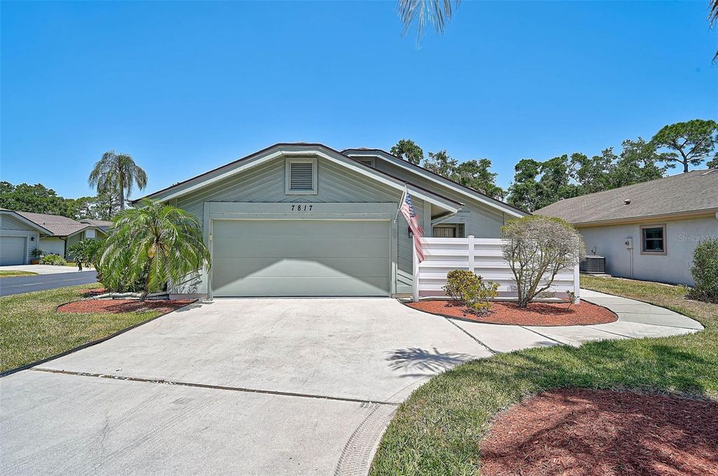 Photo of 7817 Pine Trace Drive #15, Sarasota, FL 34243 (MLS # A4651195)