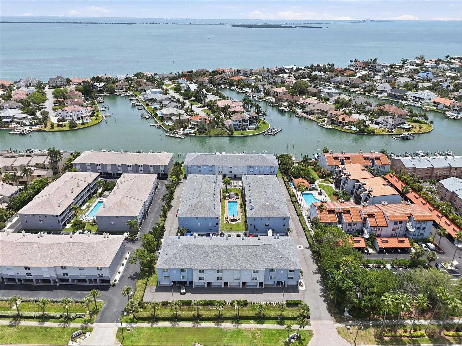TERN BAY TWNHMS - Residential