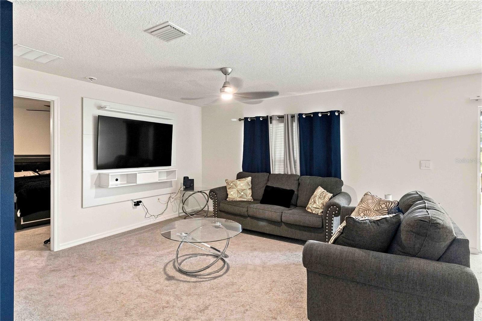2496 RIM DRIVE