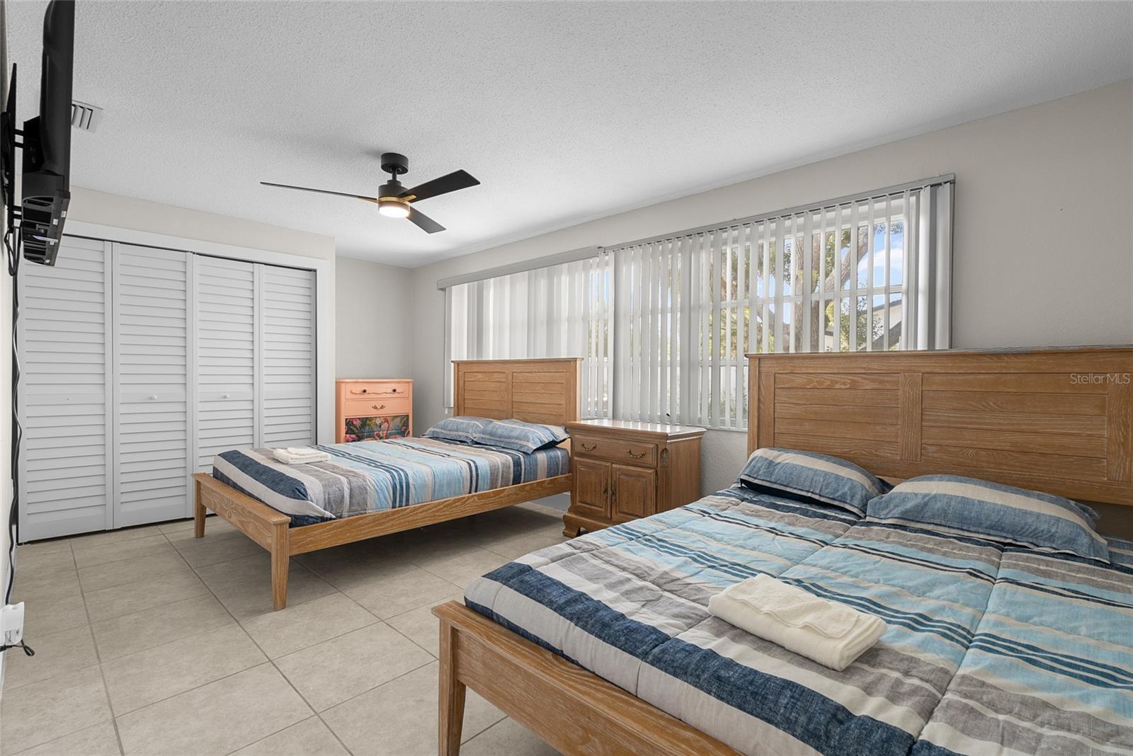 HARBOR LAKE ESTATES - Residential