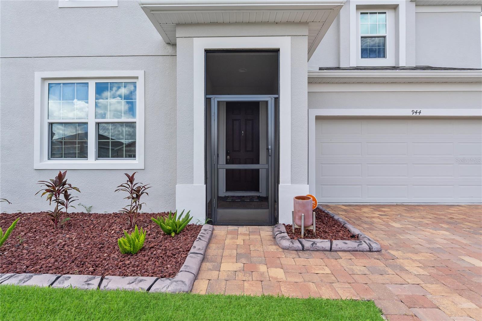 944 BENJAMIN TRAIL