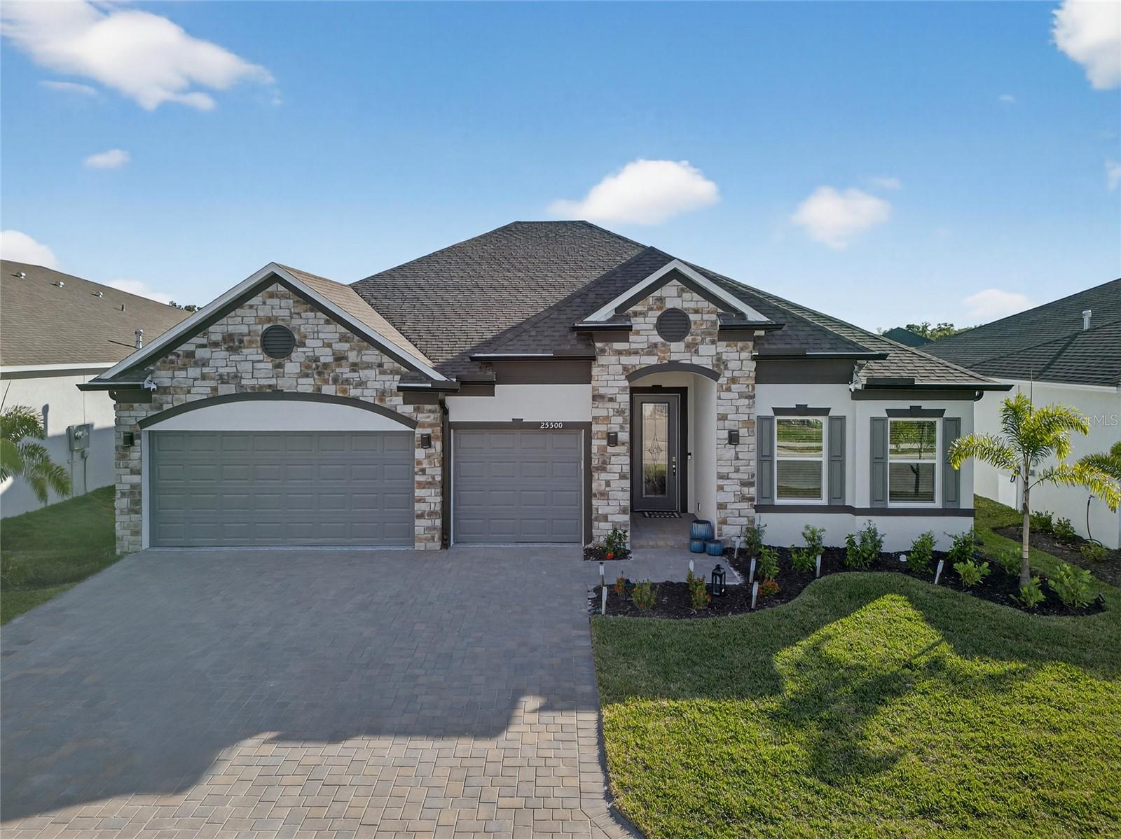 HERITAGE STATION - Residential