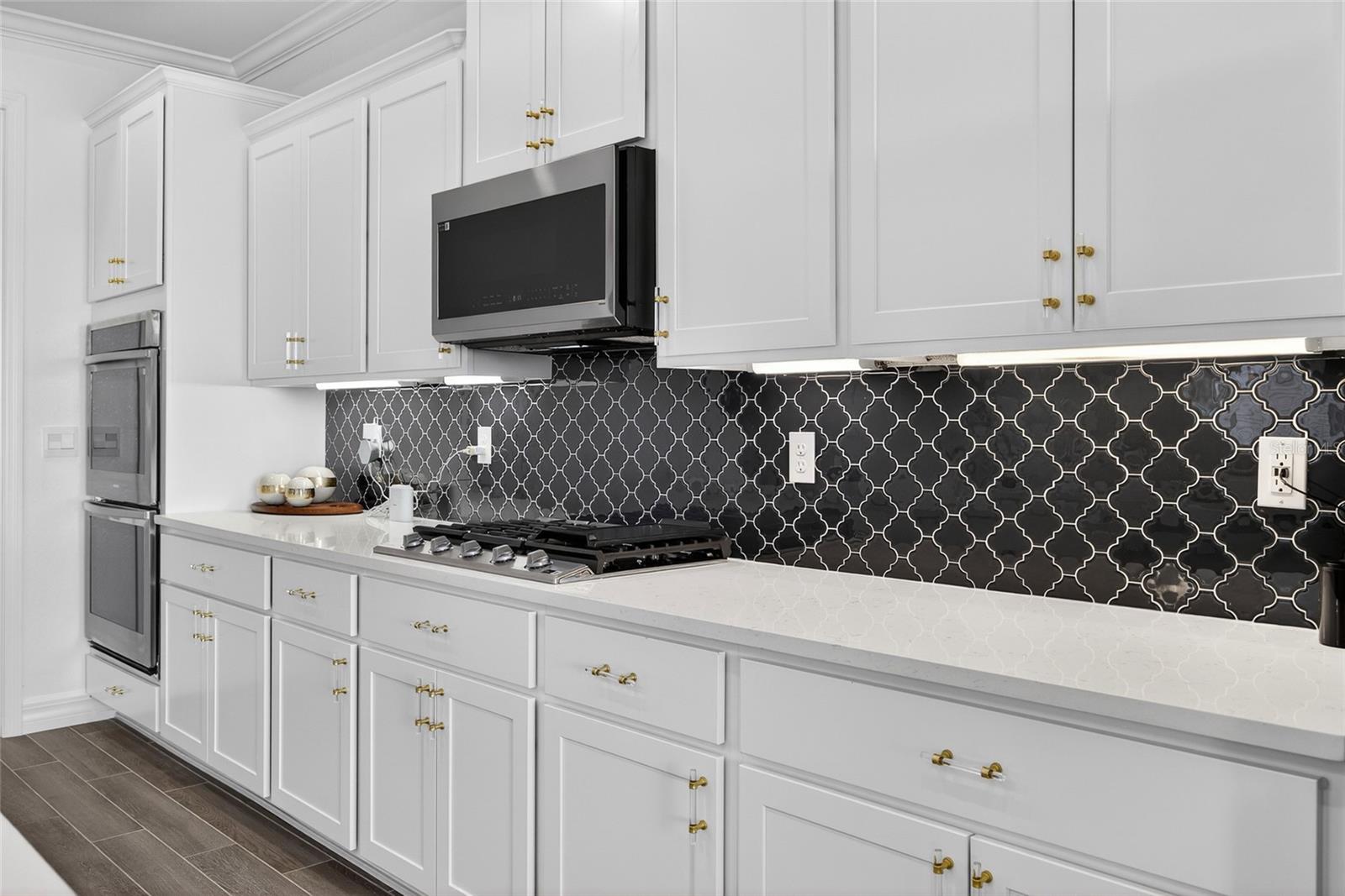 HERITAGE STATION - Residential