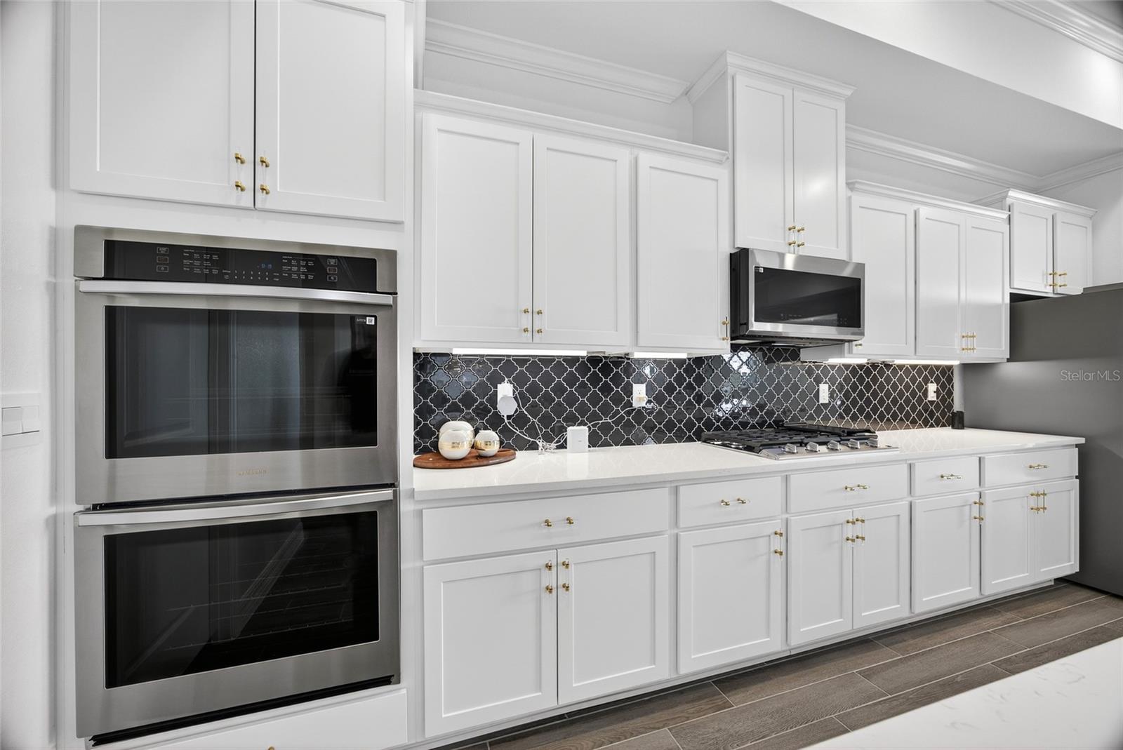 HERITAGE STATION - Residential