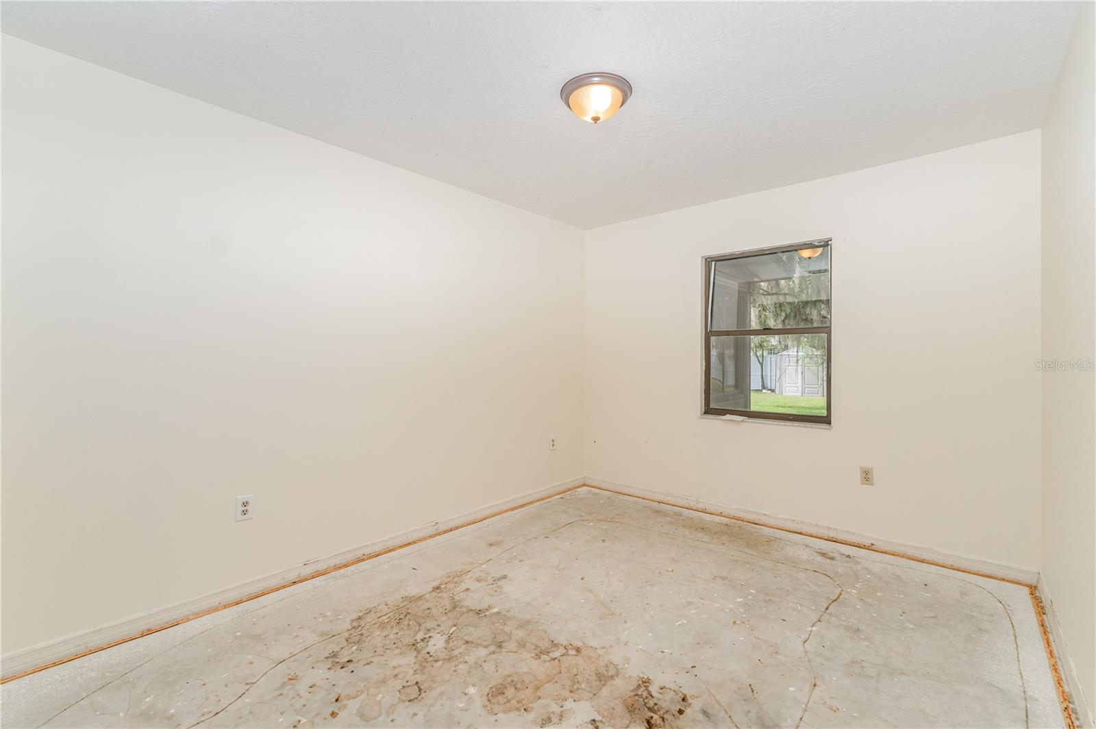 HAWKS POINT - Residential