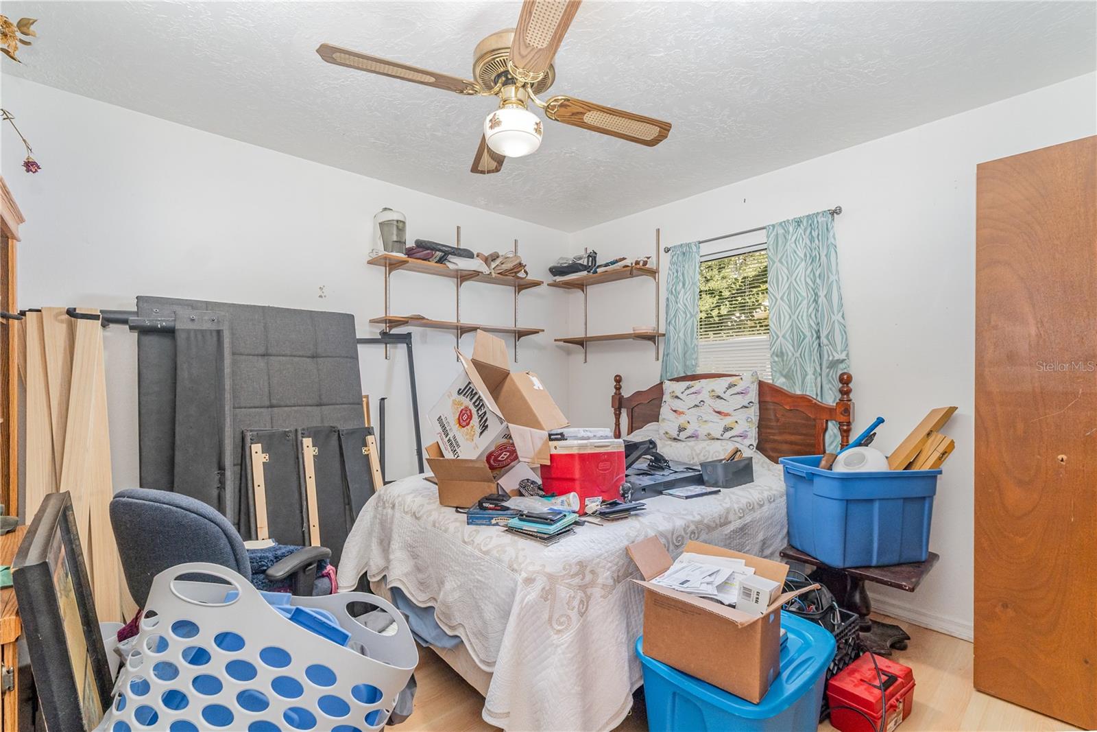 HAWKS POINT - Residential