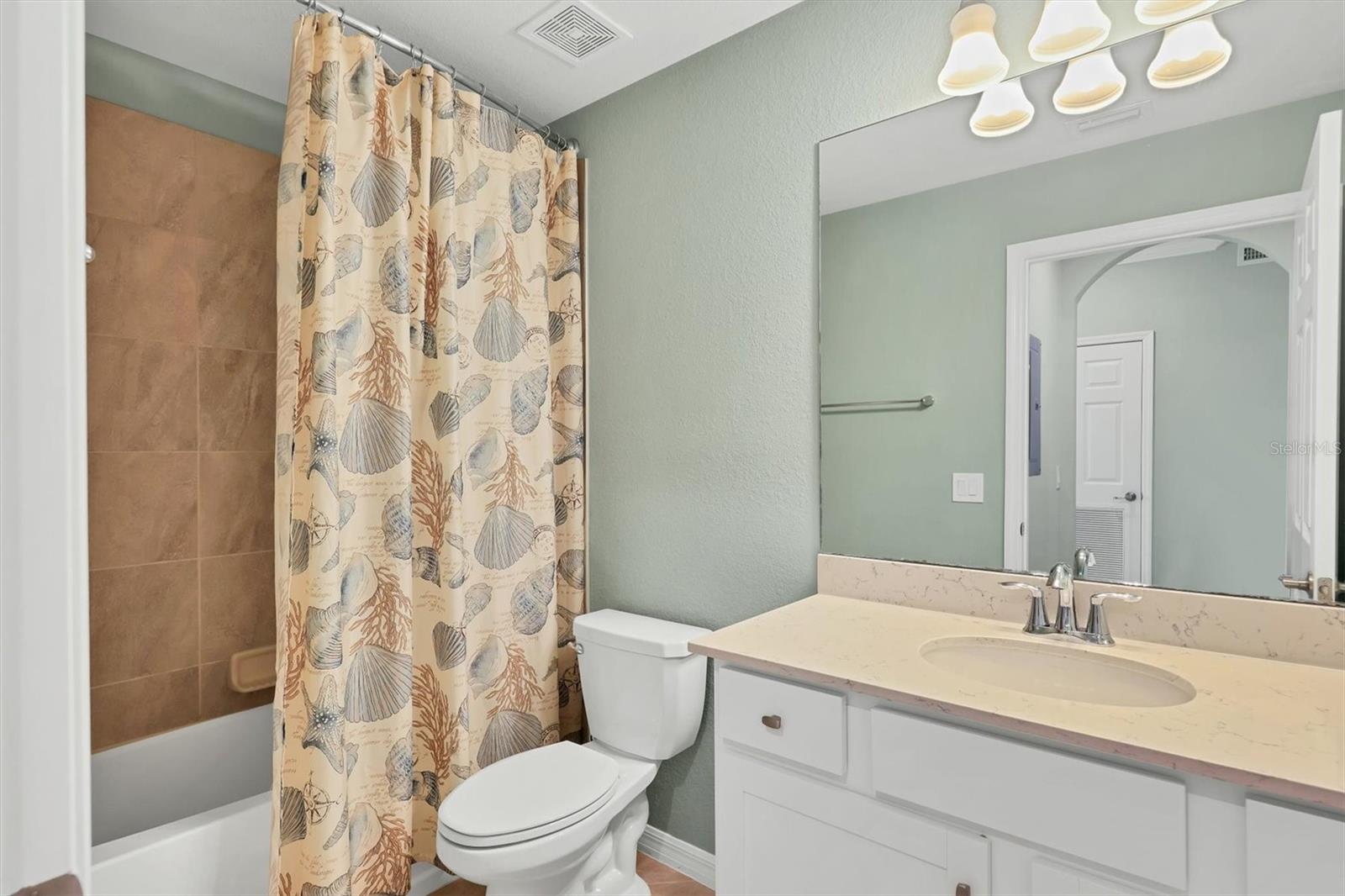 TERRACE V AT LAKEWOOD NATIONAL PH I - Residential