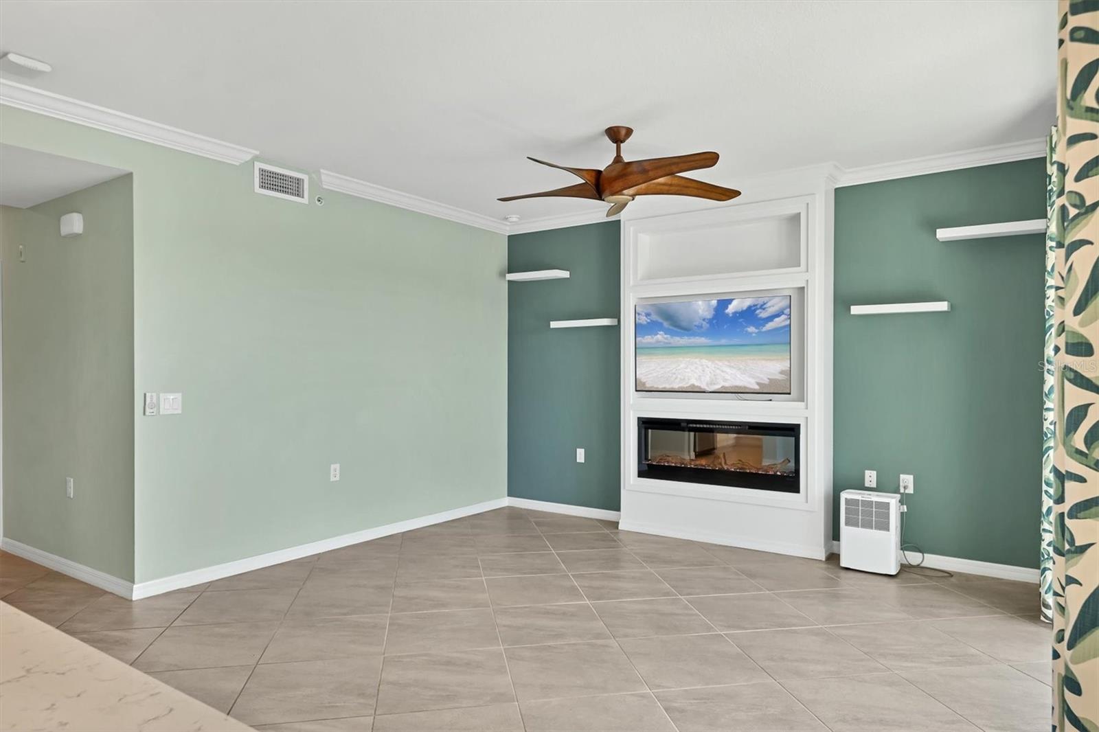 TERRACE V AT LAKEWOOD NATIONAL PH I - Residential