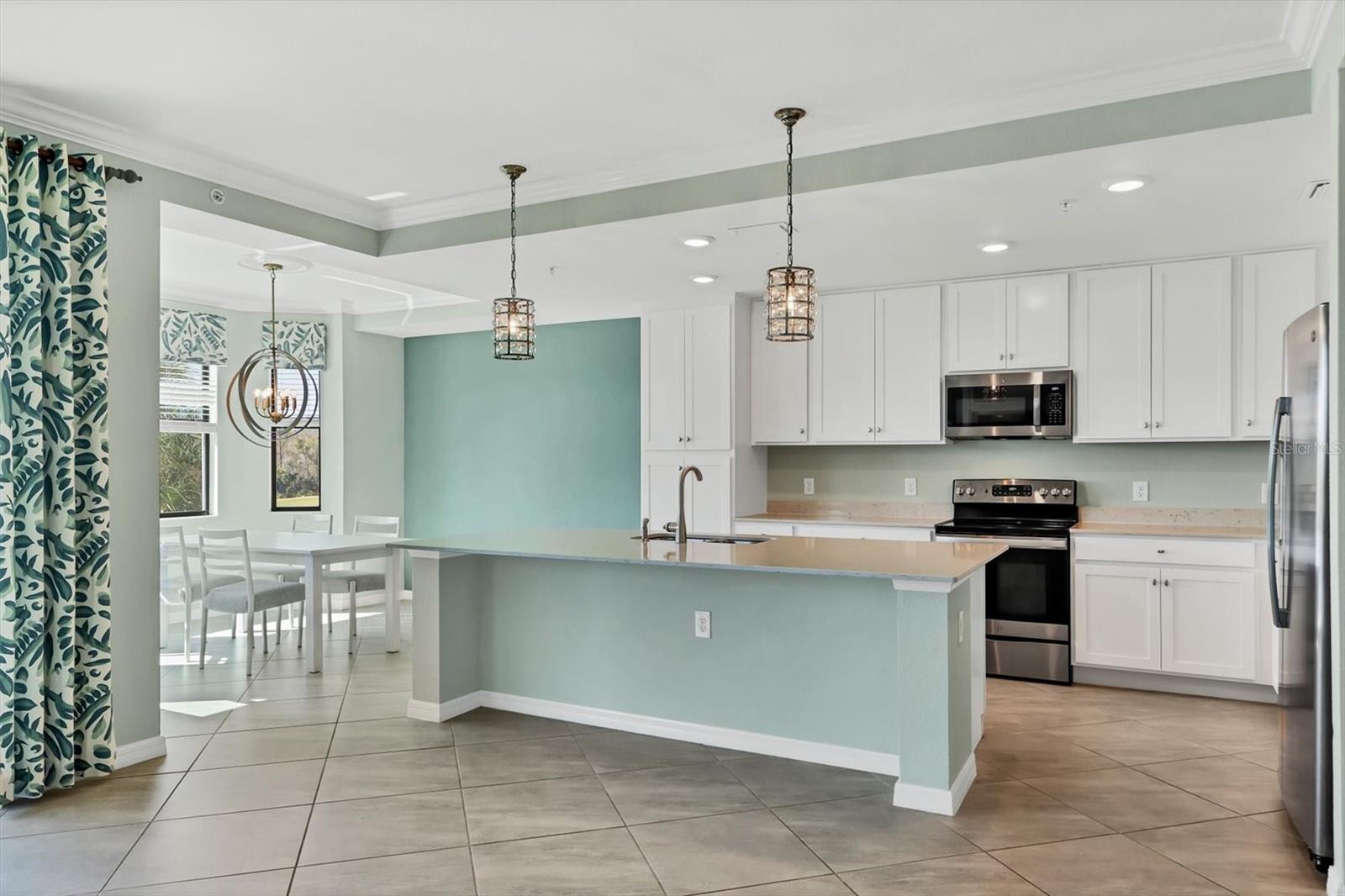 TERRACE V AT LAKEWOOD NATIONAL PH I - Residential