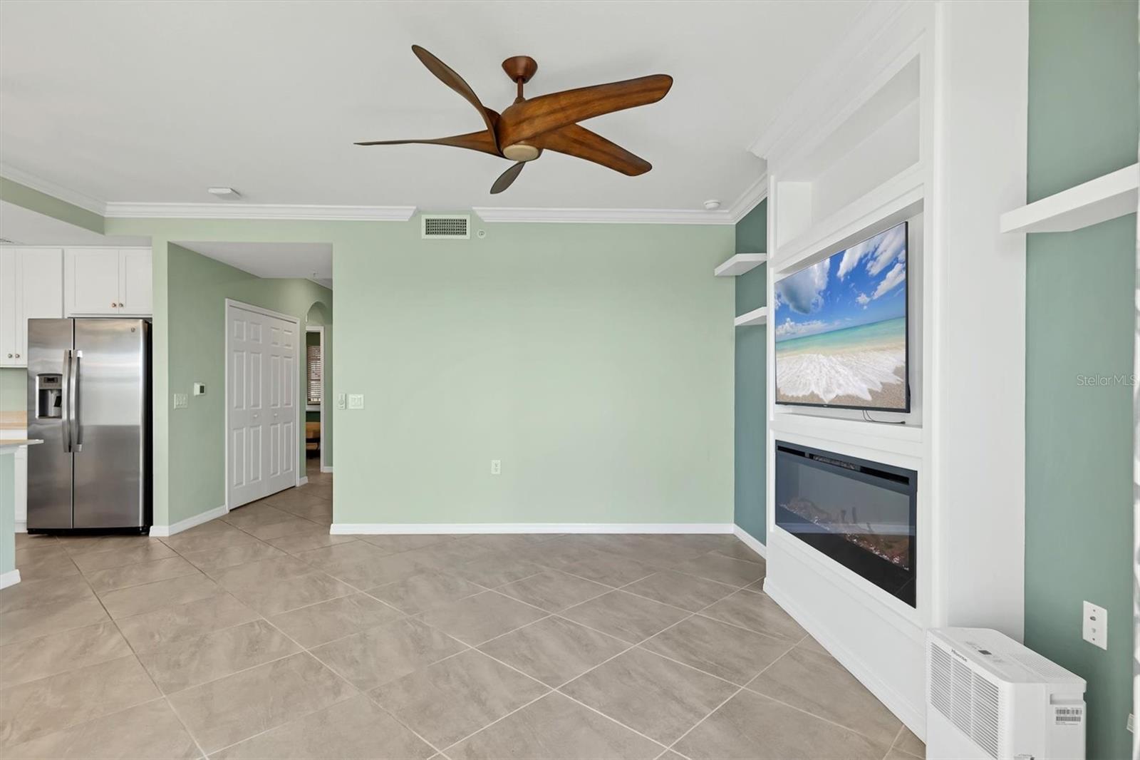 TERRACE V AT LAKEWOOD NATIONAL PH I - Residential