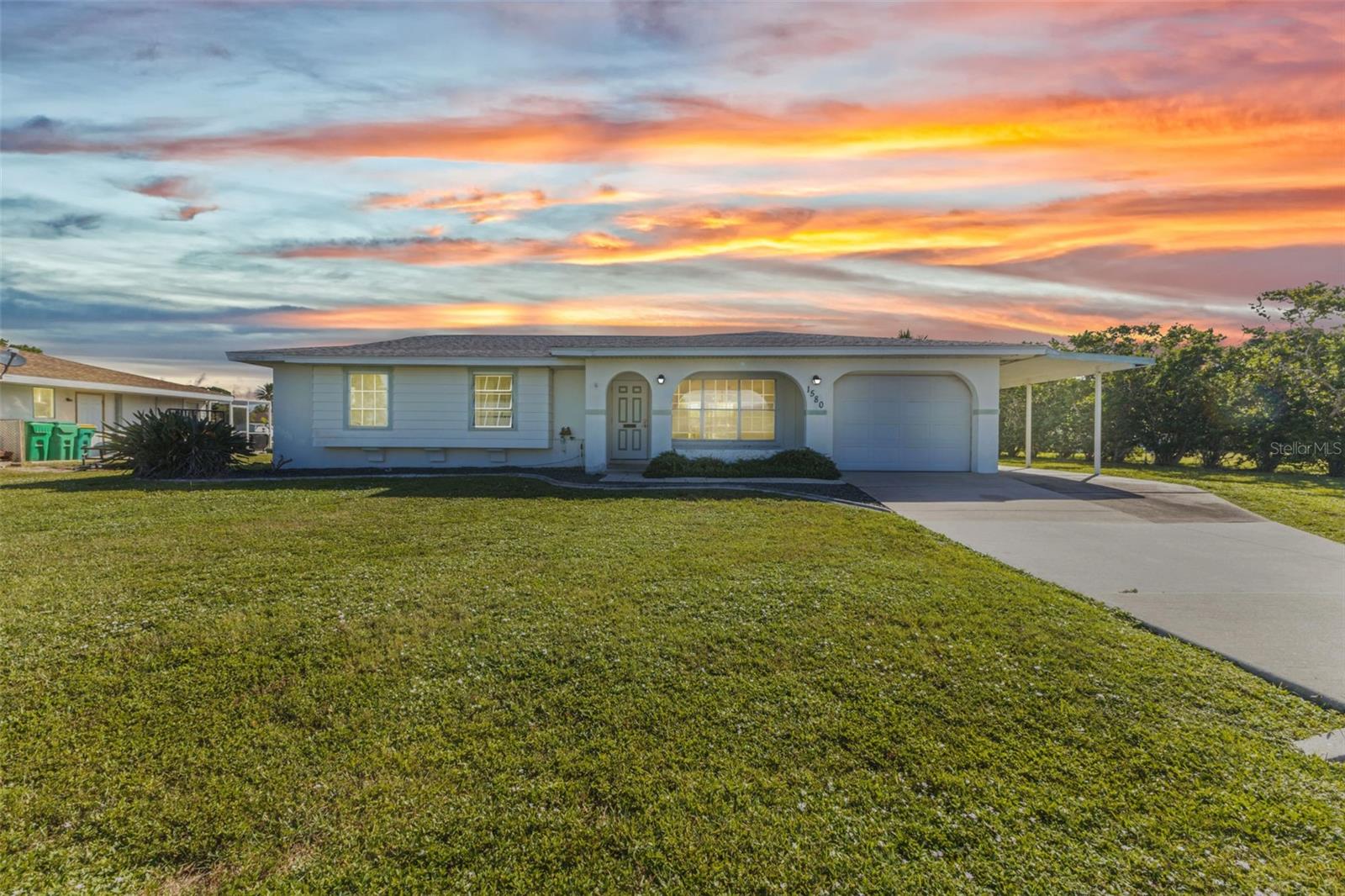 This is the kind of home where a little vision can go a long way. Priced accordingly and packed with potential—schedule your showing today and make it your own! This solid 3-bedroom, 2-bathroom home sits in a quiet, non-HOA neighborhood—perfect for investors looking to add value, or anyone looking to add their special touch! Inside you'll find a spacious, open floor plan, tile floors throughout (no carpet!), and a light-filled layout ready for your personal touch. The kitchen offers plenty of space and functionality, though it’s ready for a refresh—just imagine the possibilities! The A/C system will need repaired or replacement, giving you the perfect chance to upgrade for efficiency and comfort. Out back, enjoy a HUGE screened pool lanai overlooking the backyard—great for pets, play, or future improvements! Like to cast a line or two? , this home sits on the Yale waterway!
Highlights: Whole house re-piped, No HOA, No Flood Insurance required, 2023 water heater, Roof (2019), Hurricane protection, 1-car garage plus a carport. Close to shopping, dining, boat ramps, and beaches.
