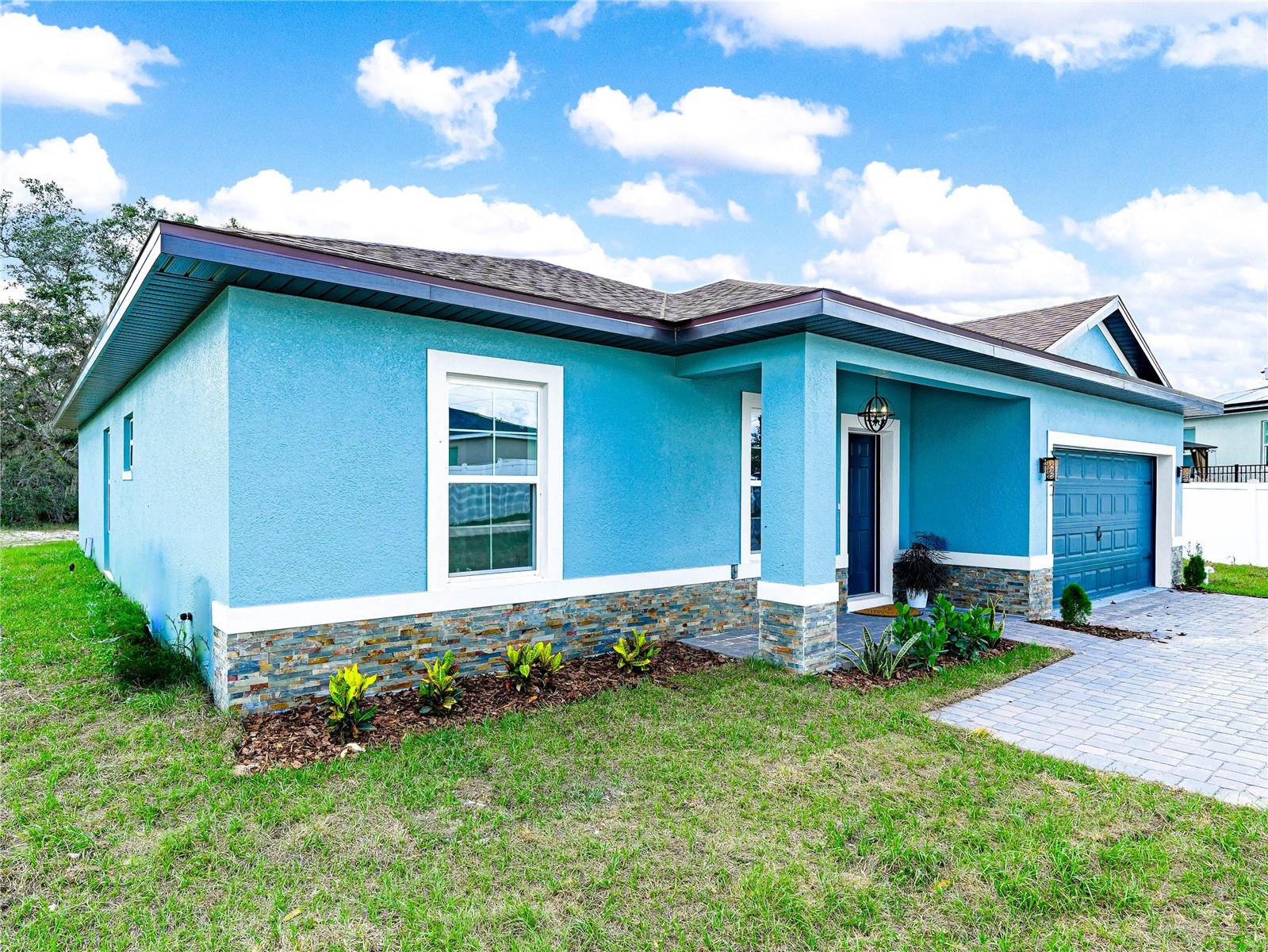 527 RIO GRANDE DRIVE