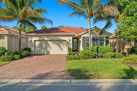 3204 ROYAL GARDENS AVENUE FORT MYERS FL 33916