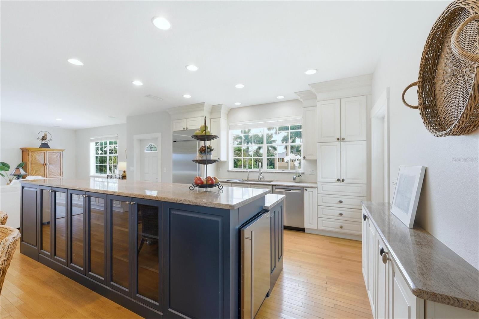 SEABREEZE - Residential