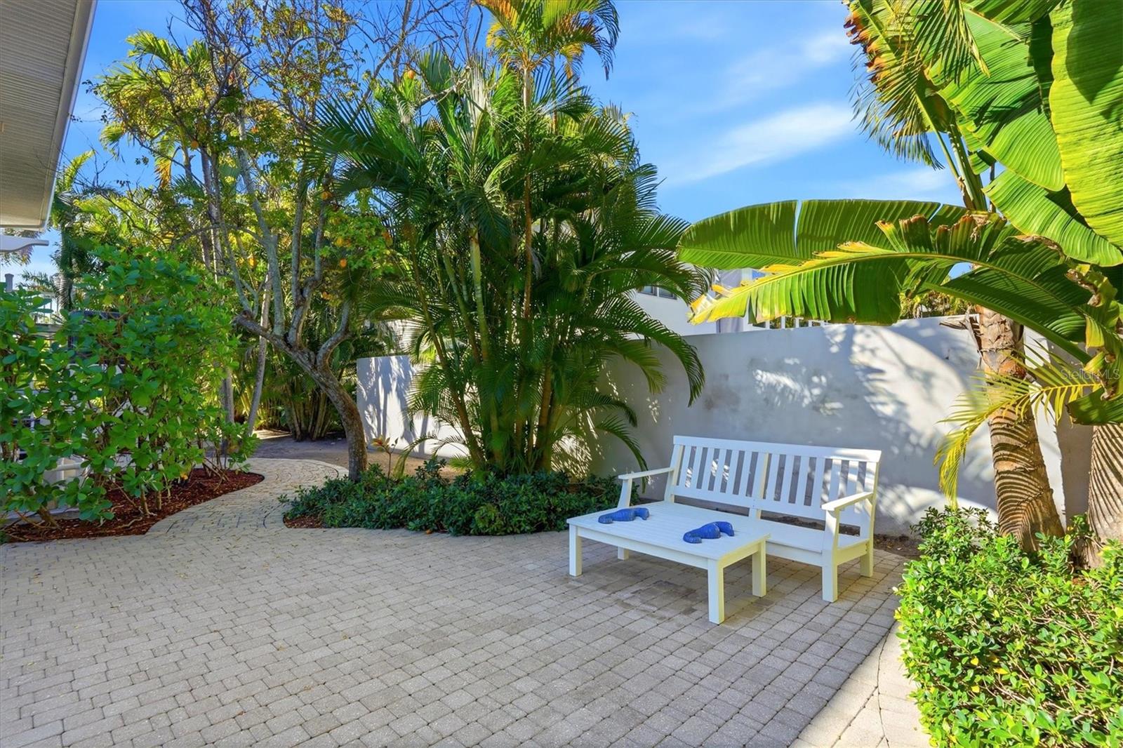 SEABREEZE - Residential