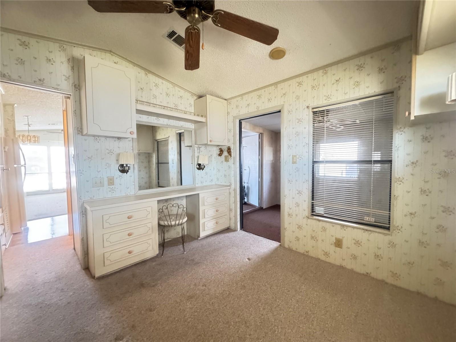 AMERICAN CONDOMINIUM PARKS - ZEPHYRHILLS - Residential