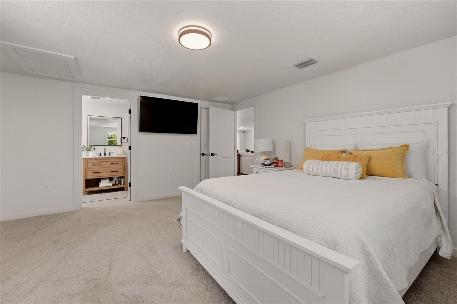 CHADWICKS RESUB LTS 07 08 10 17-20 & 35 - Residential
