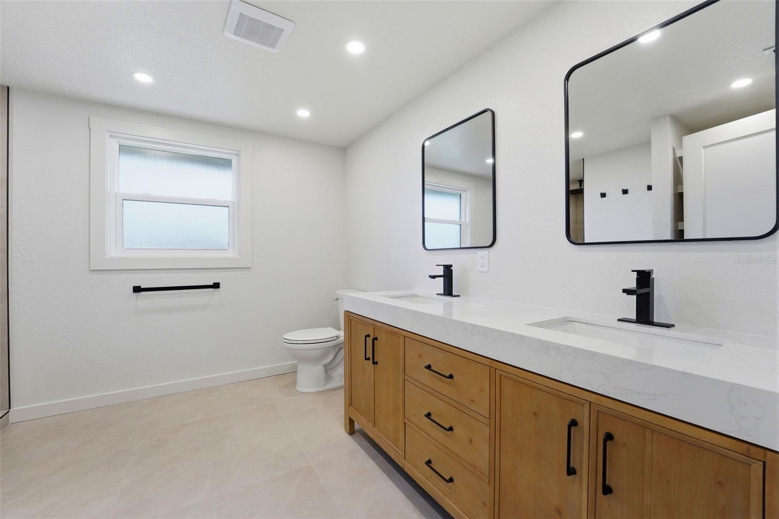 CHADWICKS RESUB LTS 07 08 10 17-20 & 35 - Residential