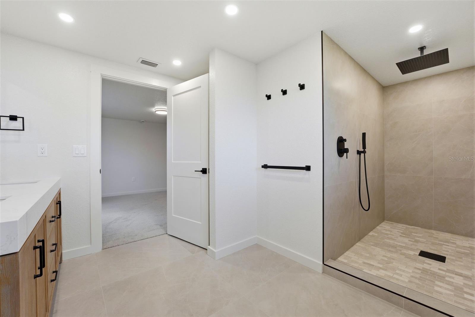 CHADWICKS RESUB LTS 07 08 10 17-20 & 35 - Residential