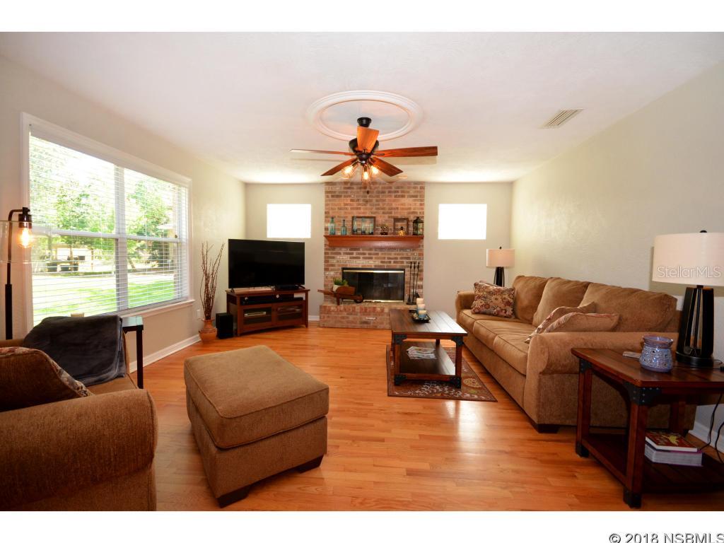 River Oaks - Residential