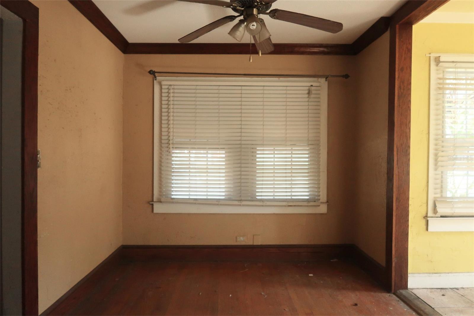 GRAY GABLES - Residential