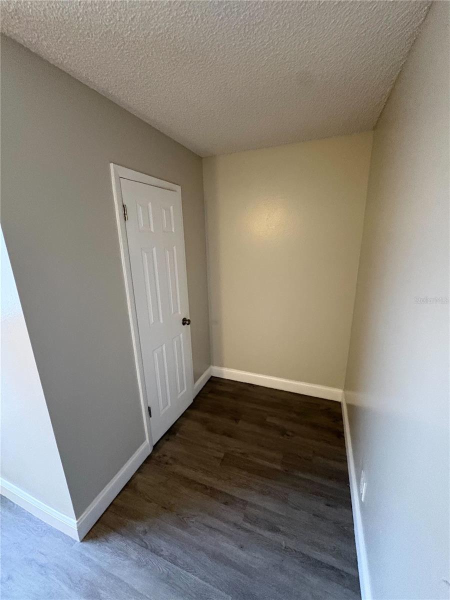 THE COLONIES CONDO - Residential Lease