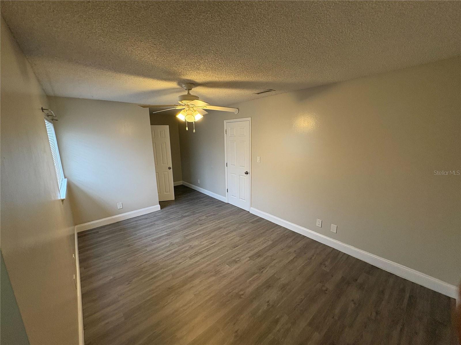 THE COLONIES CONDO - Residential Lease