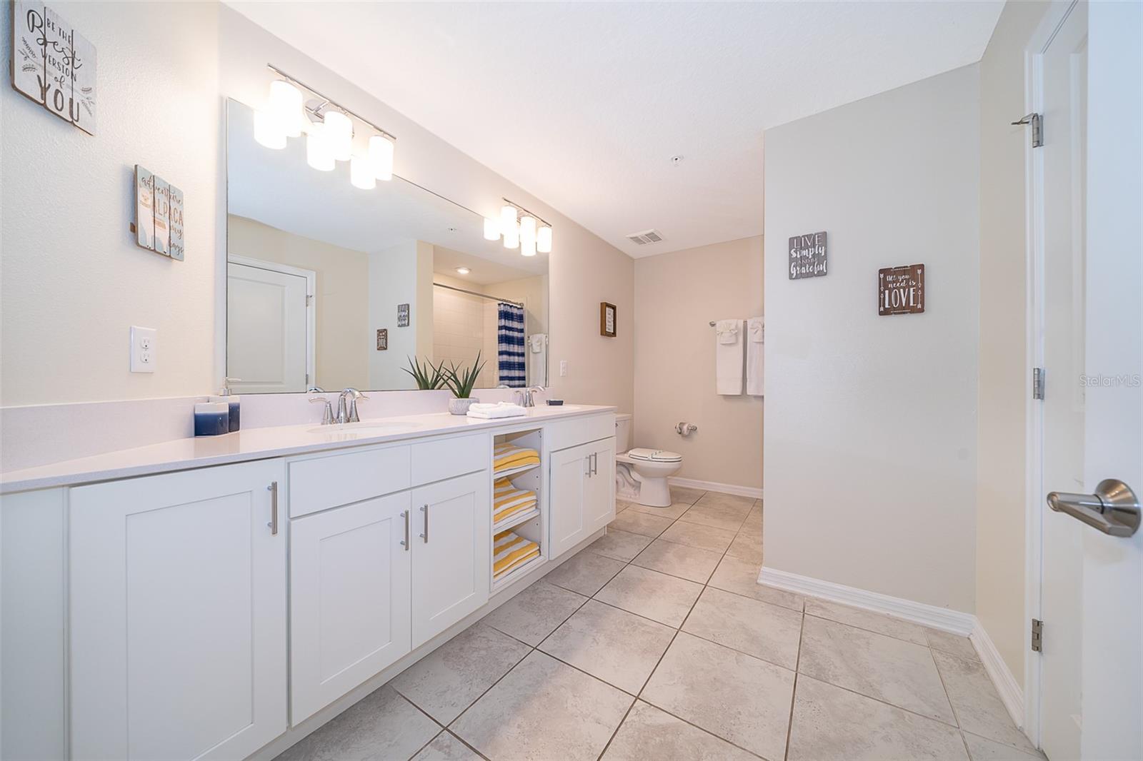 THE TERRACES AT STOREY LAKE CONDO 2 PH 13 - Residential